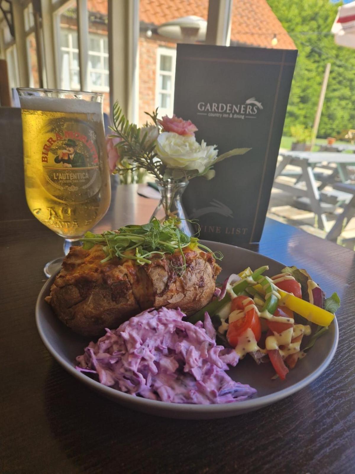 The Gardeners Country Inn Goxhill  Экстерьер фото